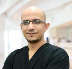 الدكتور / هاني محمد الجنتيري - طبيب اسنان عام 